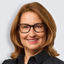Porträtfoto von Bettina Buchert