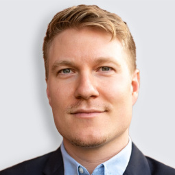 Portrait-Foto von Benedikt Minge