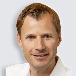 Portrait-Foto von Alexander Misgeld