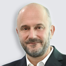 Portrait-Foto von Thomas Ruttmann