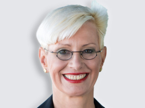 Portrait-Foto von Anke Kaysser-Pyzalla