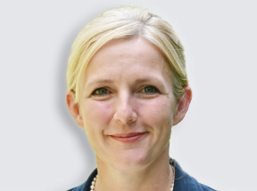 Portrait-Foto von Dr. Anna Wallbrecht